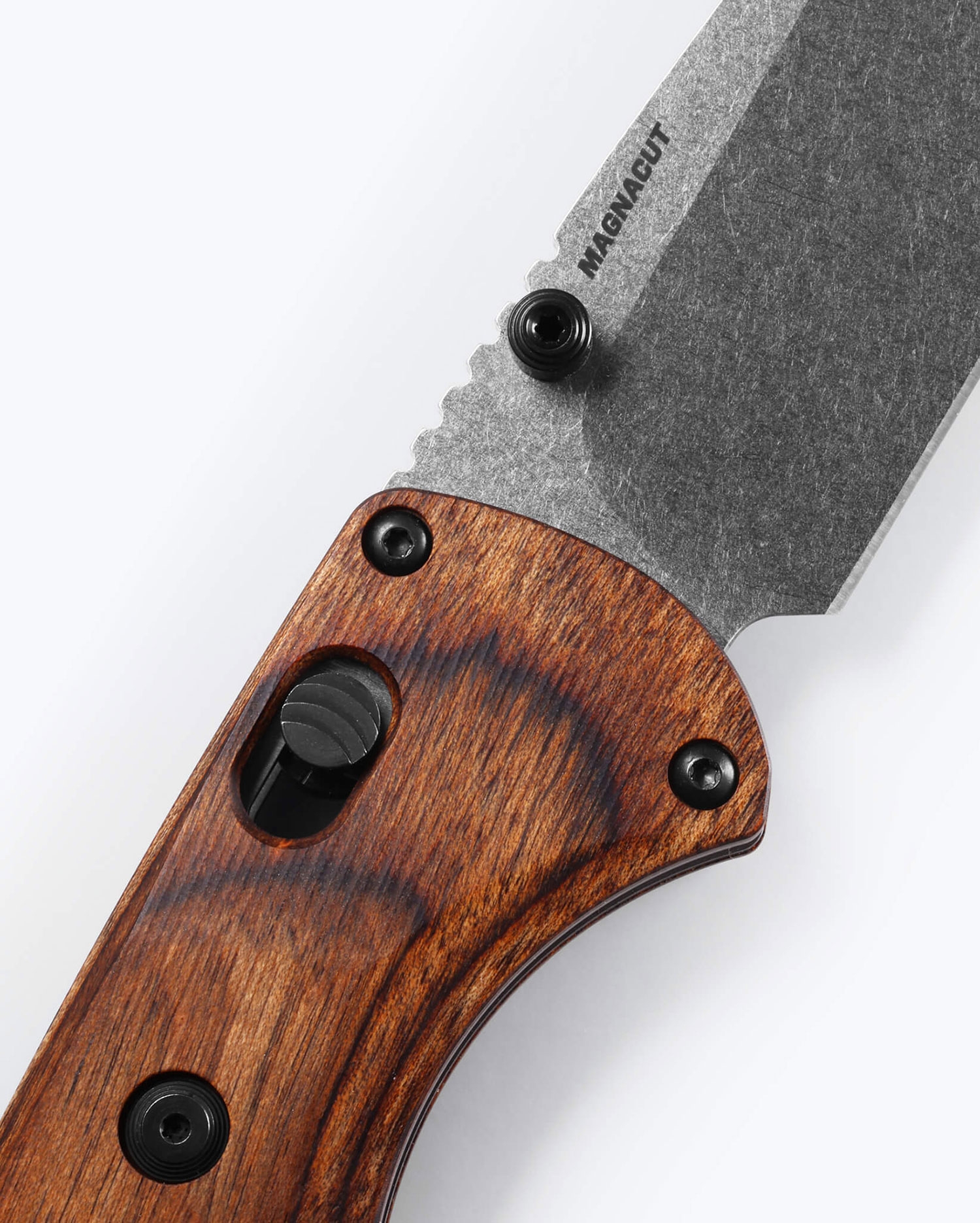 Benchmade 15090 Slipridge Axis, Wood, Magnacut