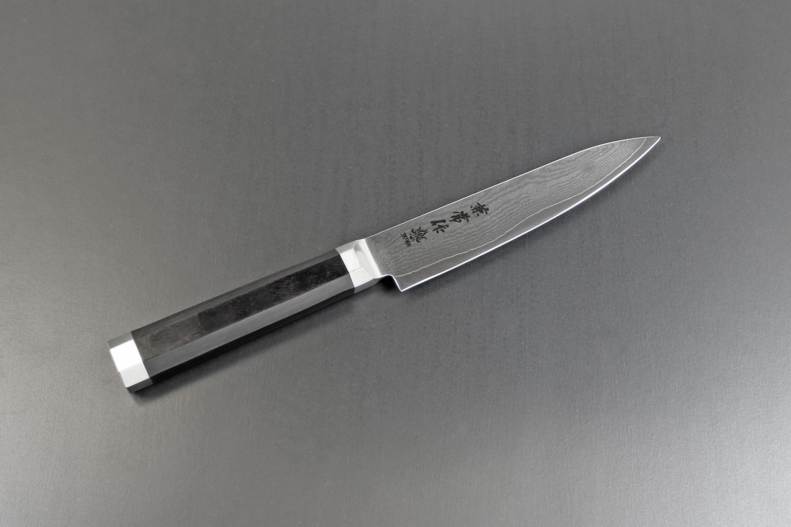 Kanetsune KC-234 Petty 135 mm, VG-10/ Damast