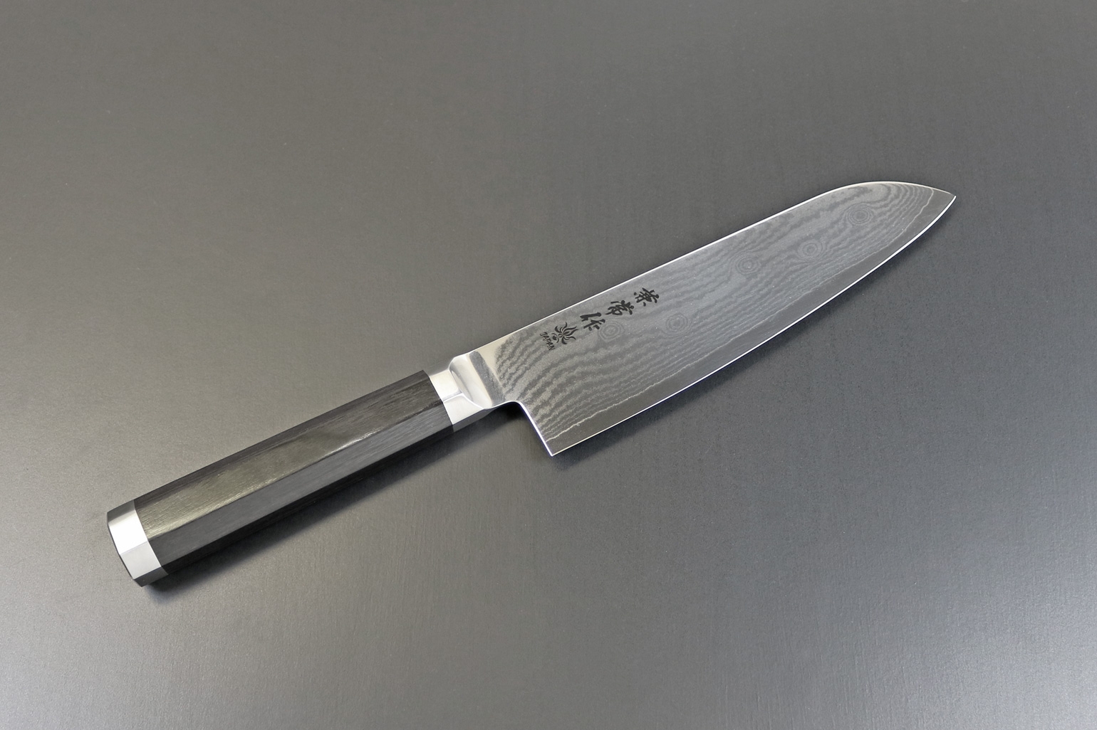 Kanetsune KC-233 Santoku 180 mm, VG-10/ Damast