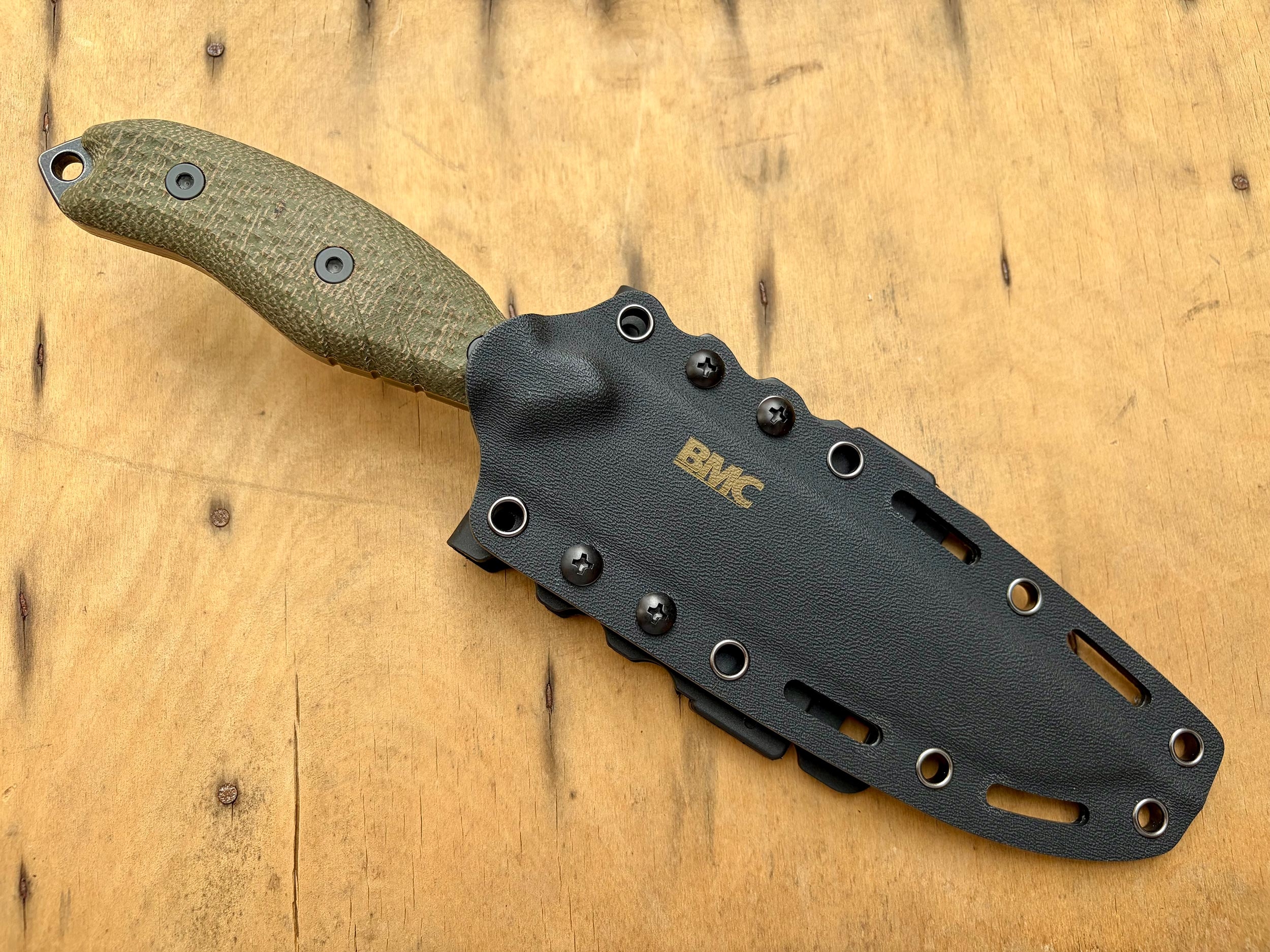 BMC M28 Solifuge, Green Micarta, Black PVD