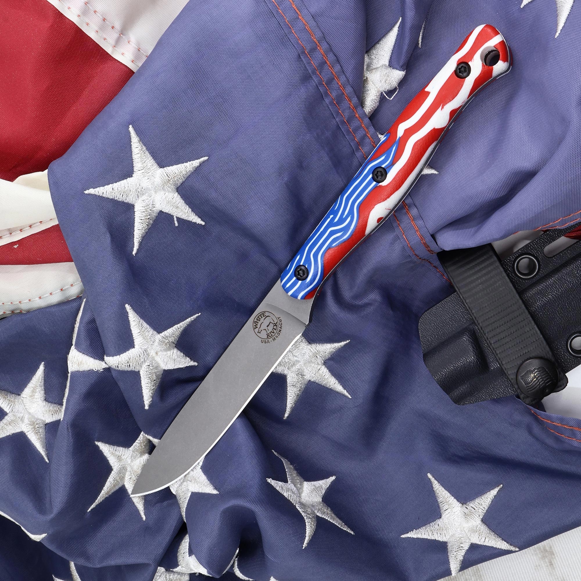 White River Exodus 4 Merica' G10, Magnacut