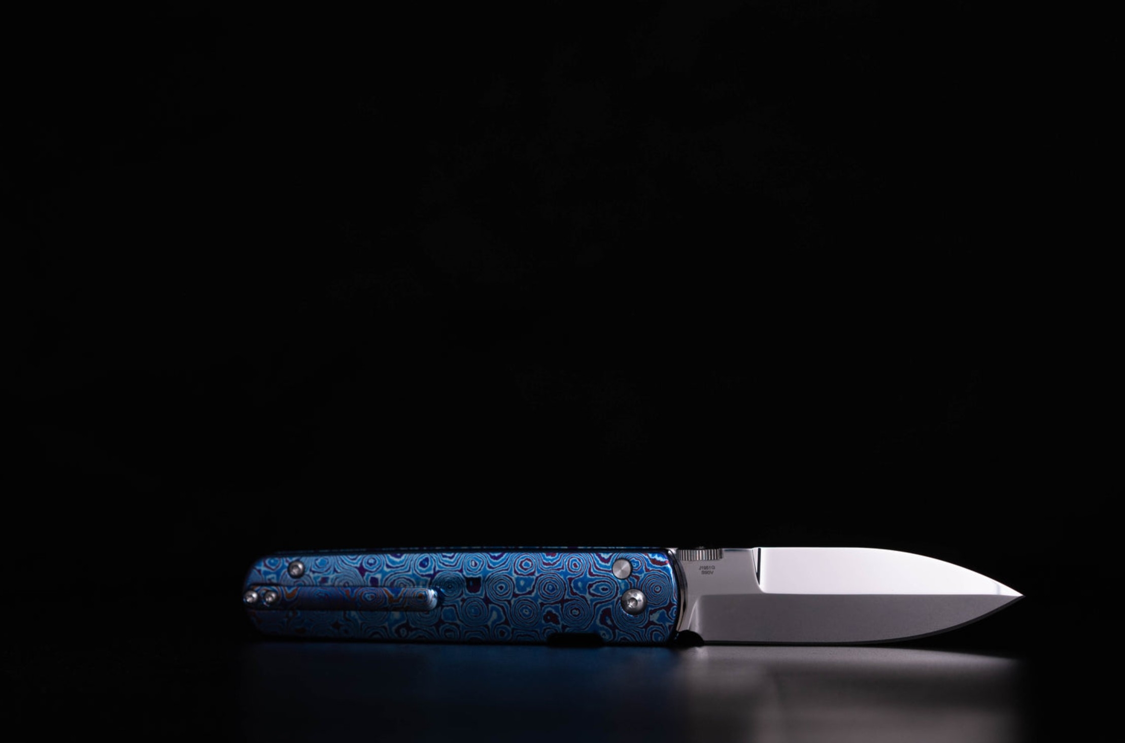 CJRBJ1951G-TDB Locust, S90V, Blue Timascus