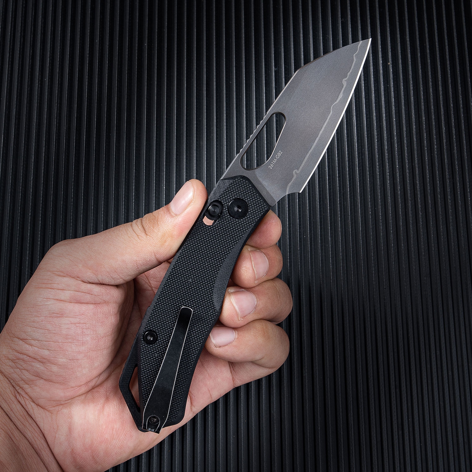 SRM Cub 261M-GB2, Lam. 140Cr, Black G10
