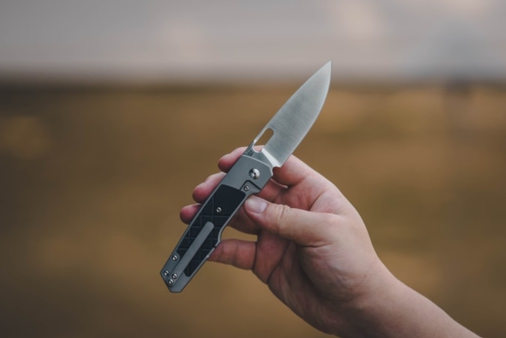 ARTC1874G-BK Gambit, S90V, Gray Titan/ Black G10