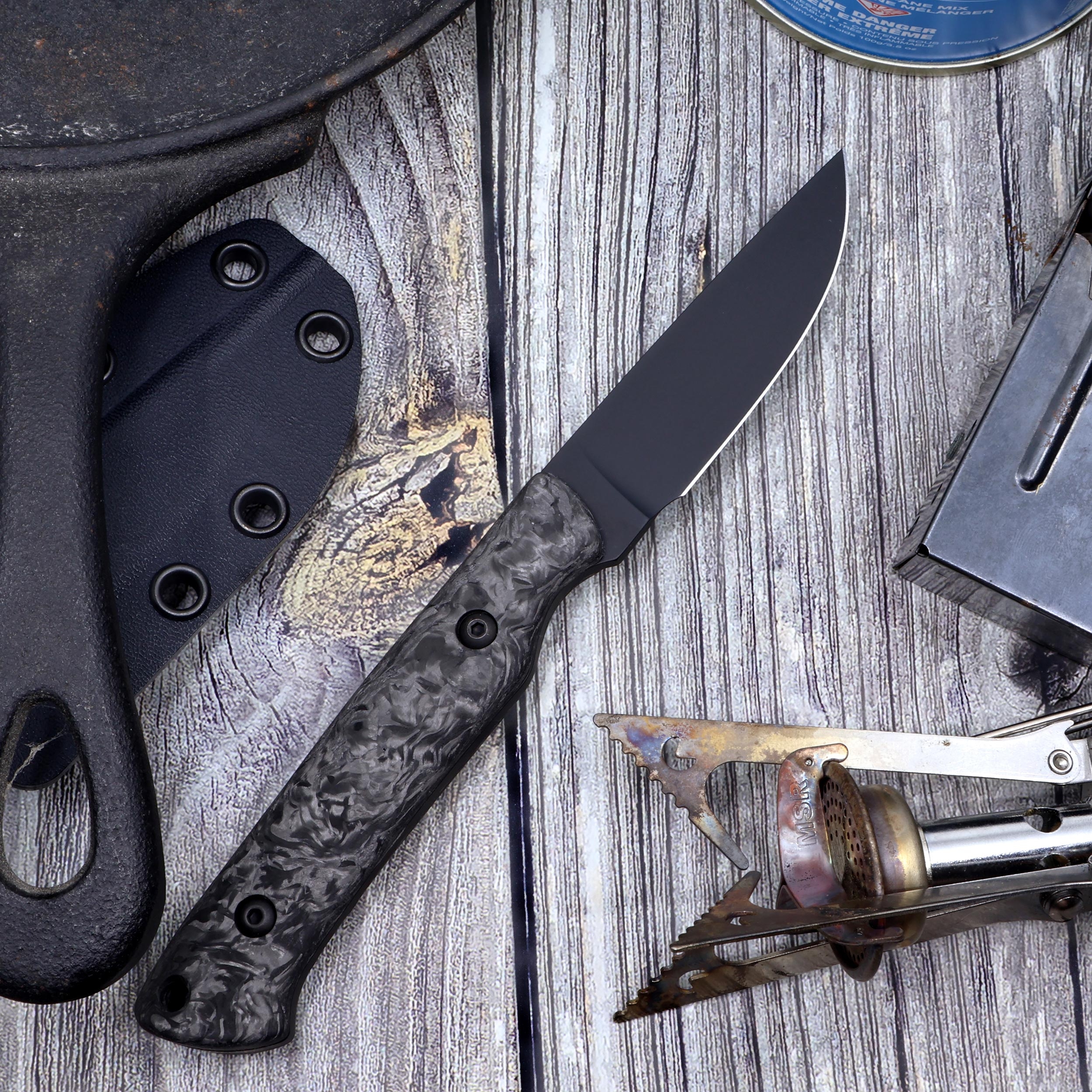White River Small Game Carbon Fiber Black Magnacut