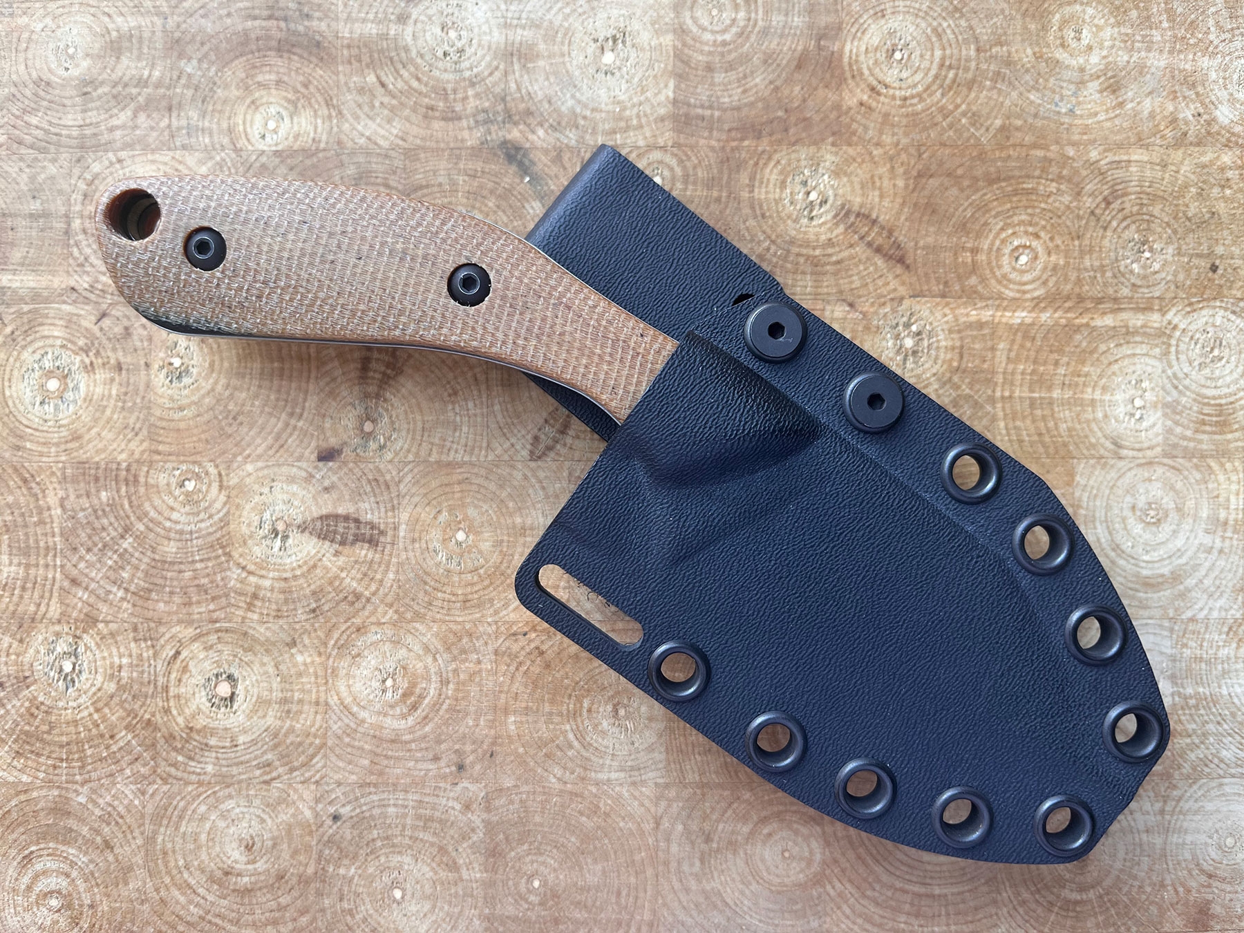 White River Apex, Natural Canvas Micarta, Magnacut