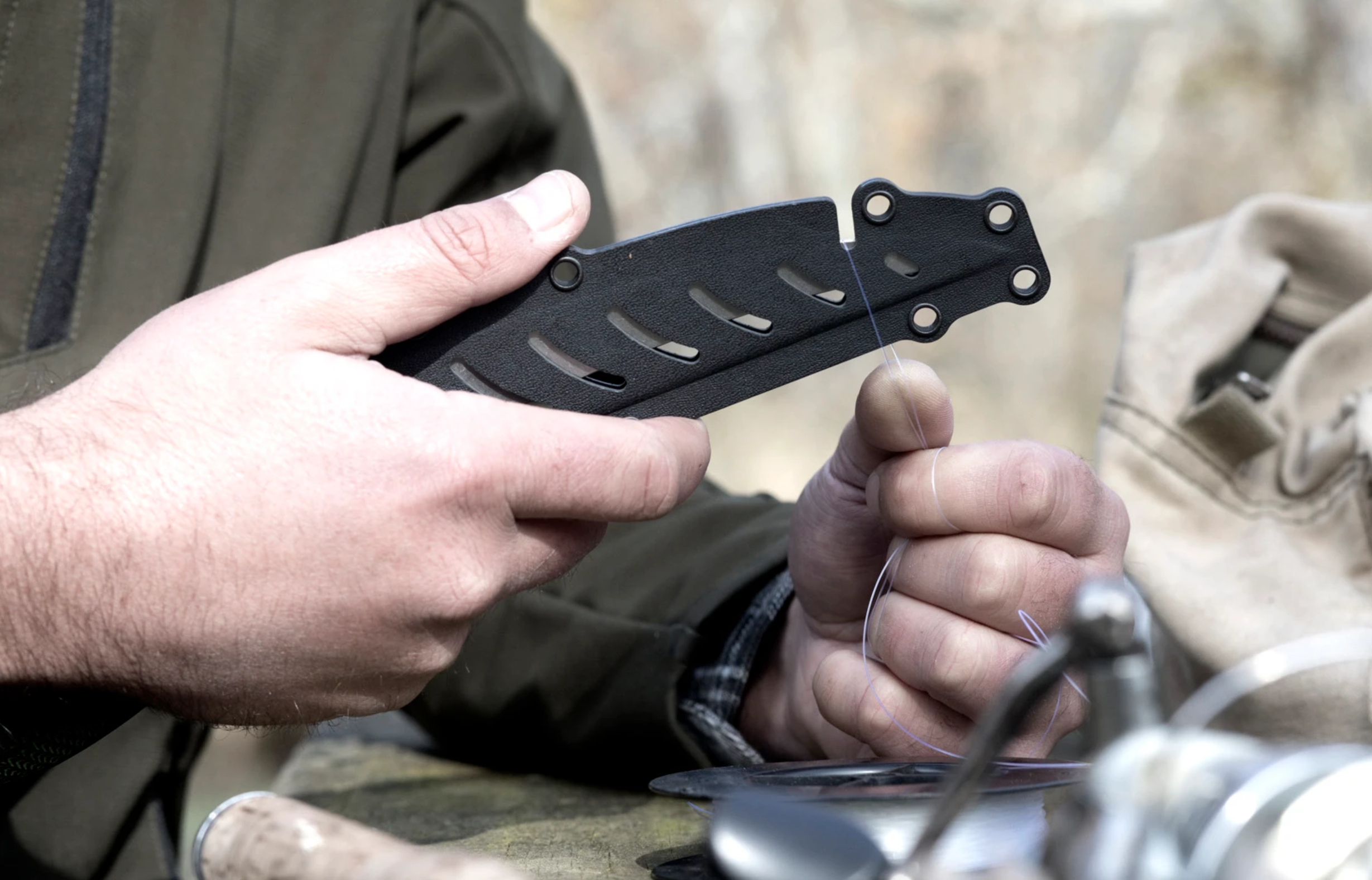 White River Step Up Fillet, Black G10